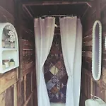 Luxury tent Plein Ciel Et Son Jacuzzi Privatif Lapalisse